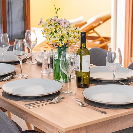 Southbank Seafront קאטליוס