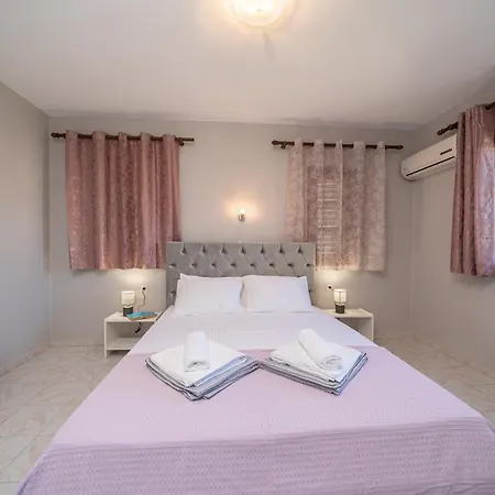 דירה Southbank Seafront קאטליוס