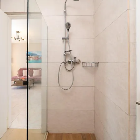 Southbank Seafront דירה