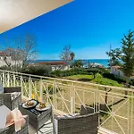 Apartament Southbank Seafront *