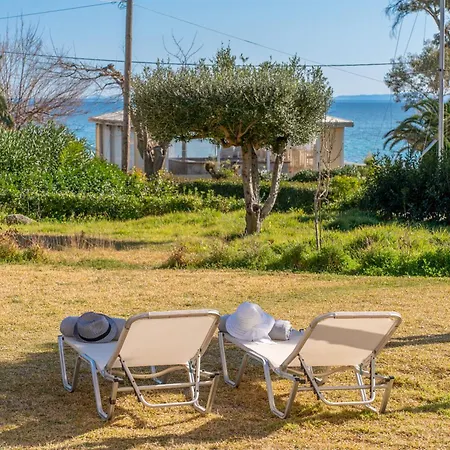 Southbank Seafront Apartment Katelios