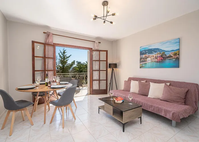 Southbank Seafront Appartement Katelios