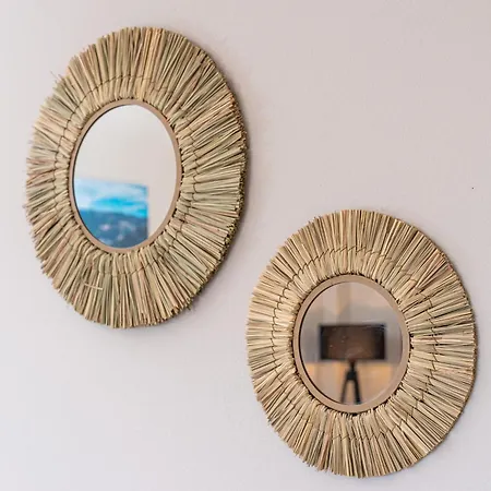 Southbank Seafront Apartament Kateleios